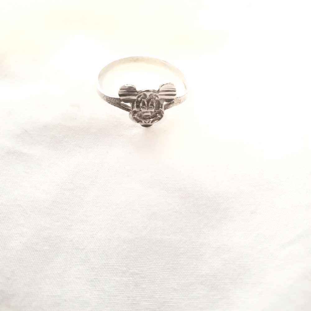Silver Mickey Mouse ring